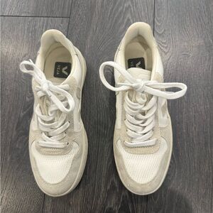 Veja Off-White and Cream Sneakers